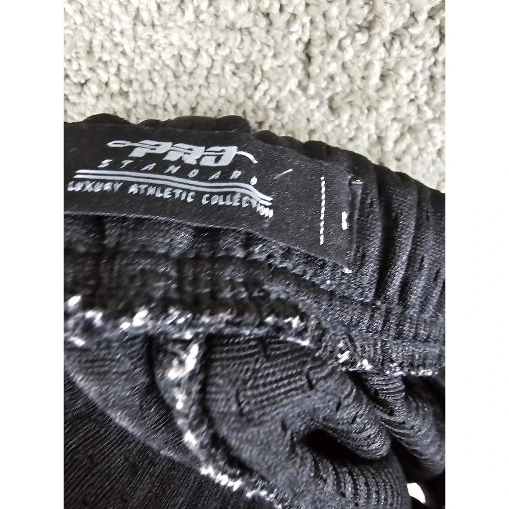 Pro Standard Chicago Bulls  NBA Finals Champions Shorts Size Small Jordan 6 Time - Picture 12 of 14